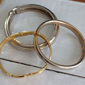 3 cute vintage bracelets (B007)